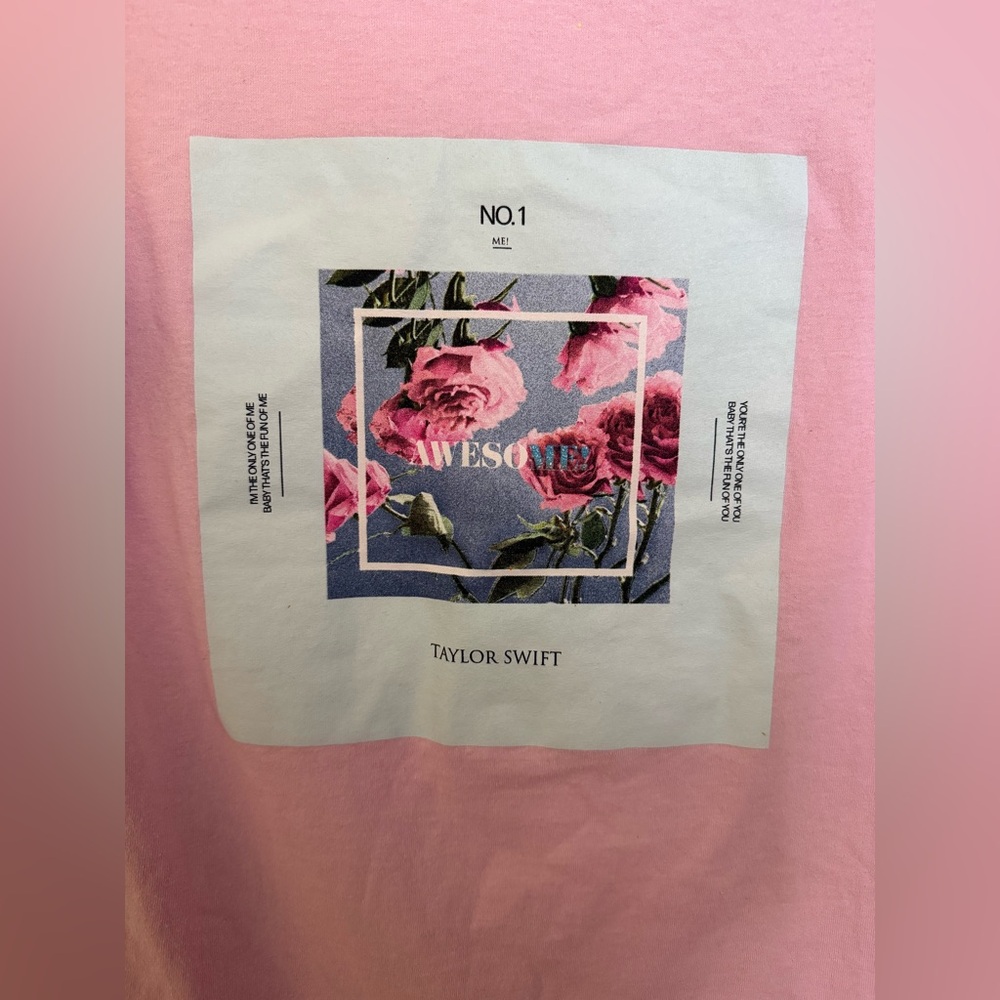 Taylor Swift Lover Era AWESOME Pink LS Merch S - Picture 2 of 4